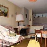 Confortable Avec Balcon Exposé Sud Et Parking - Fr-1-593-9 *