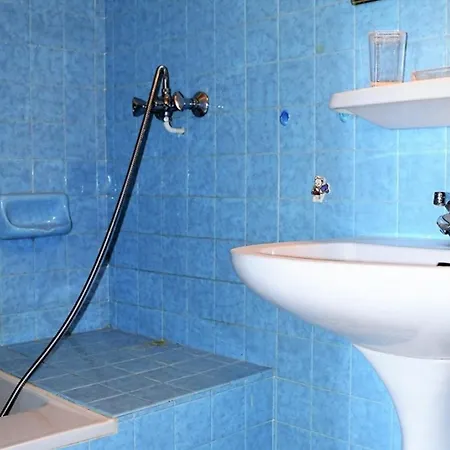 T2 Avec Balcon Sud Et Parking Prive - Fr-1-593-9 Apartament Les Angles