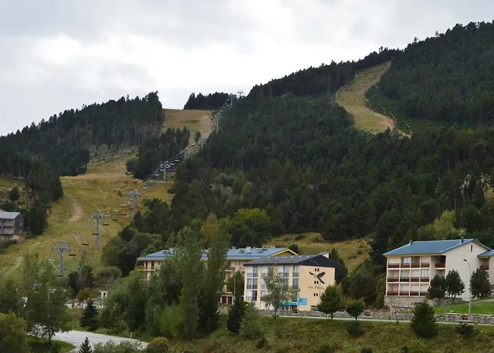 Appartement Confortable Avec Balcon Exposé Sud Et Parking - Fr-1-593-9