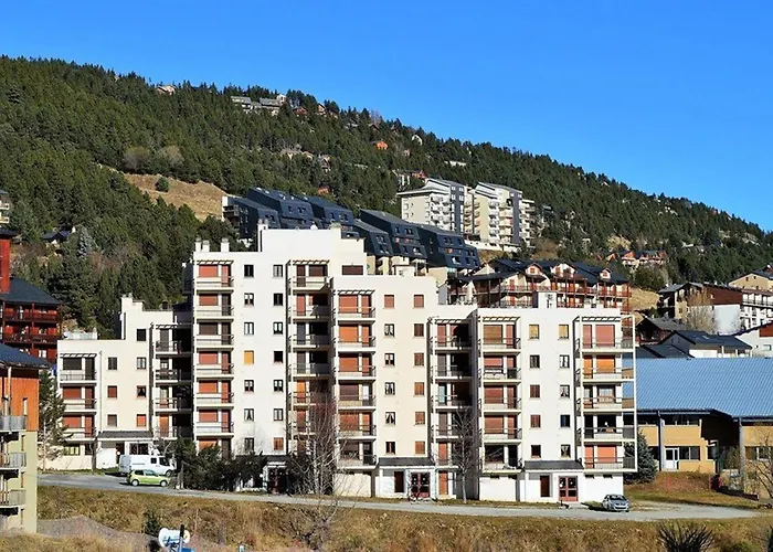 Confortable Avec Balcon Exposé Sud Et Parking - Fr-1-593-9 *